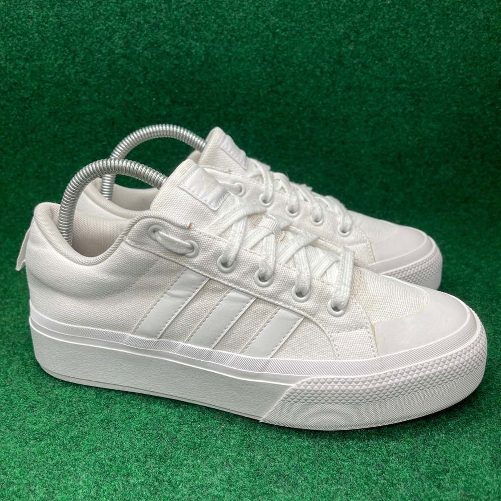 Adidas Nizza Platform Sneakers Womens 9 White Canvas Low Top Shoes IE2309